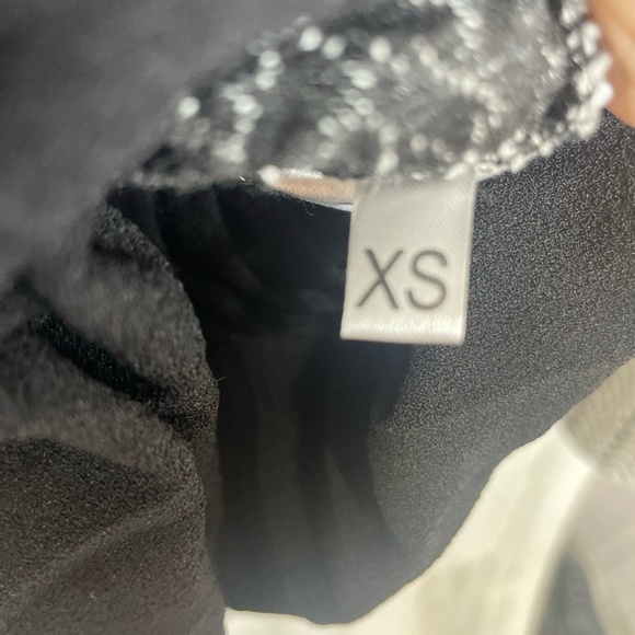 Ganni Anthropologie Cross Knit Pleated Dress Size XS Black White V Neck Sleeves - Picture 7 of 11